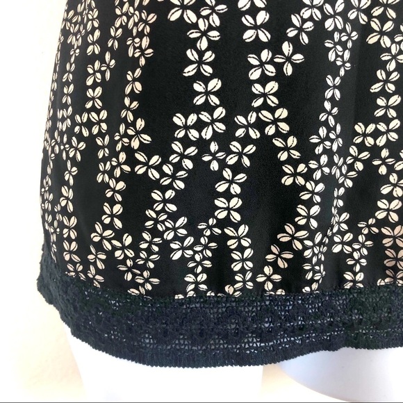 LOFT Crochet Sleeveless Blouse - Picture 7 of 8